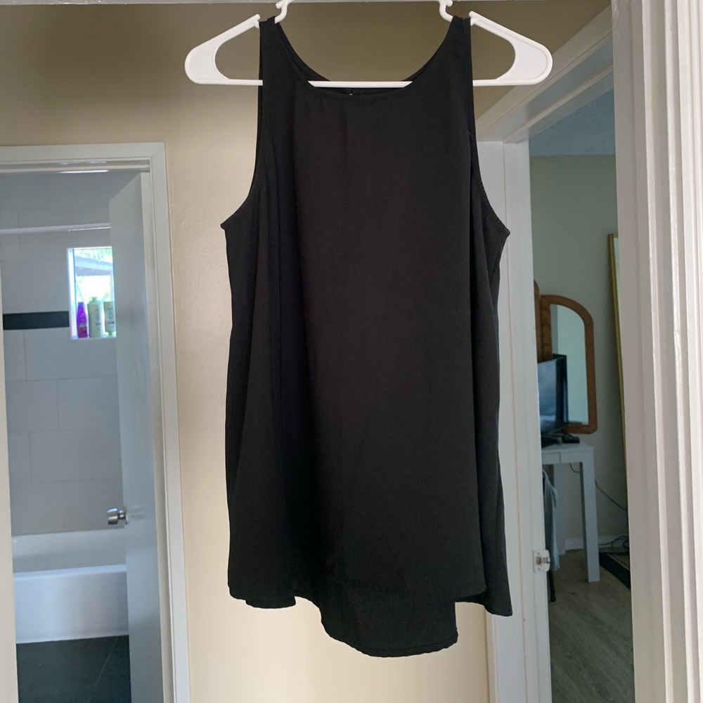 Black flowy top